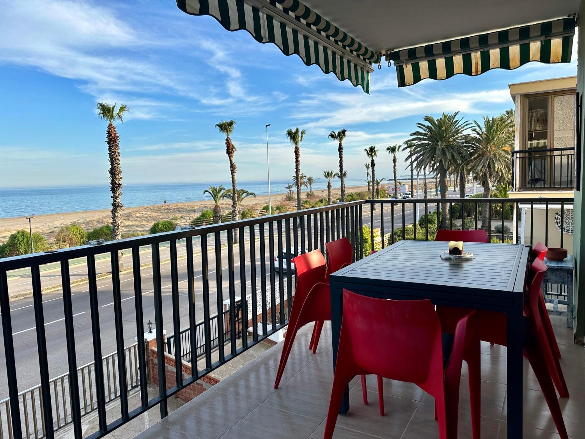Apartamento Frente Al Mar Benicàssim Eksteriør billede